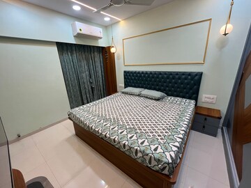 Bedroom in 3 BHK Apartment at Hiranandani Meadows, Manpada – for Rent
