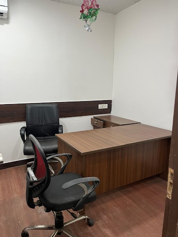 Commercial Office Space 500 Sq.Ft. For Rent in Sector 1 Noida  8005778