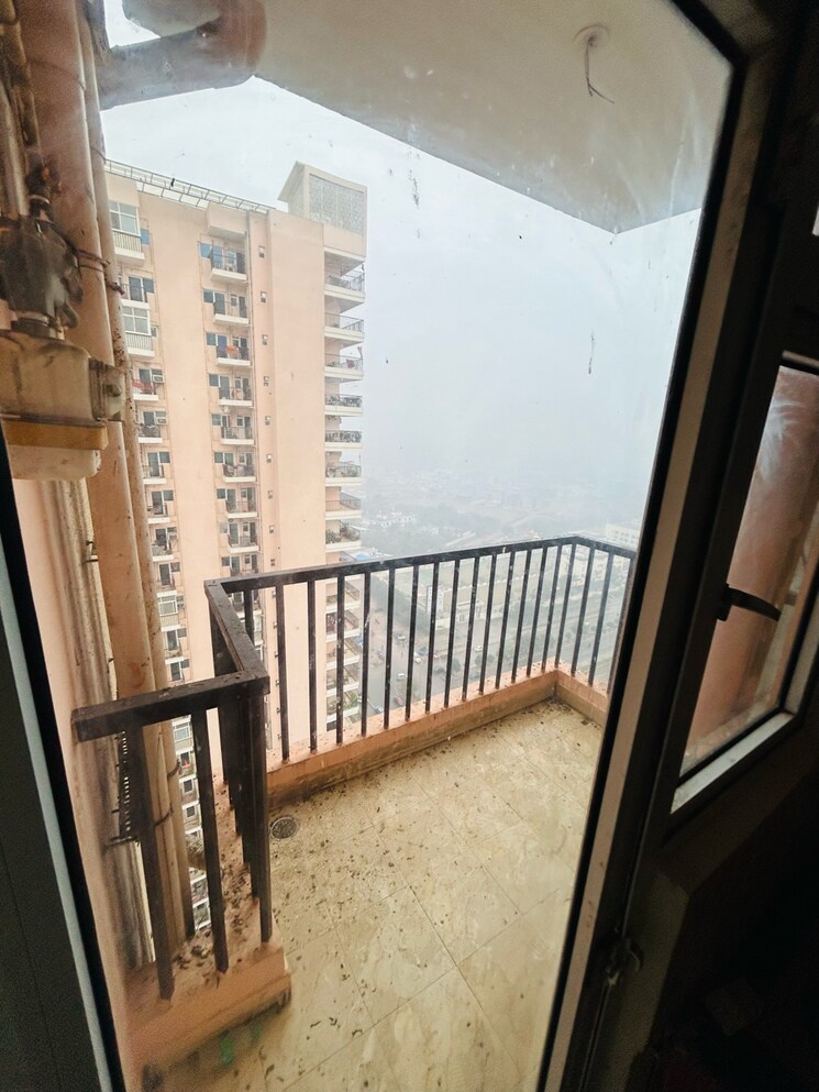 Balcony, ska-greenarch 3 Bedroom 1220 Sq.Ft. Apartment In Panchsheel Green Greater Noida 8005865