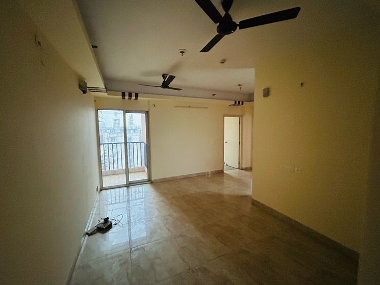 Room, ska-greenarch 3 Bedroom 1220 Sq.Ft. Apartment In Panchsheel Green Greater Noida 8005865