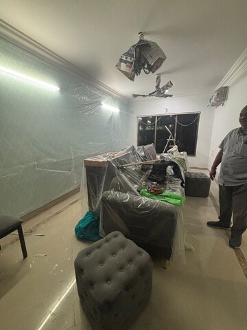 Room in  Pg at Goregaon East – for Rent