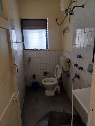 Attached Bathroom in 3.5 BHK Apartment at  Army Welfare CHS, Nerul – for Rent