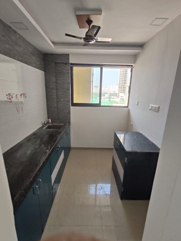 Kitchen, raymond-aashiyana 1 Bedroom 322 Sq.Ft. Apartment In Vartak Nagar Thane 8005899