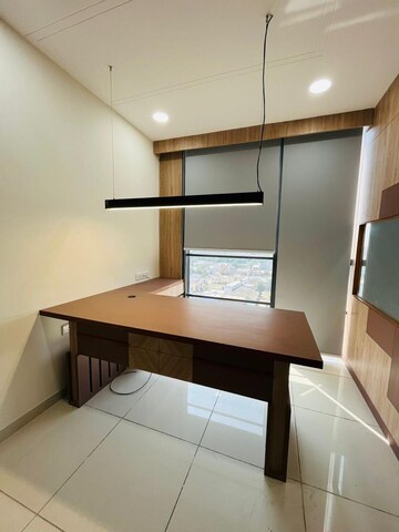  Office Space For Rent in Makarba