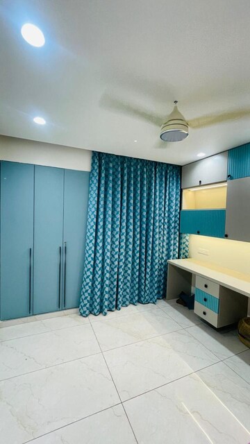 Bedroom in 3 BHK Apartment at Rishita Manhattan, Gomti Nagar – for Rent