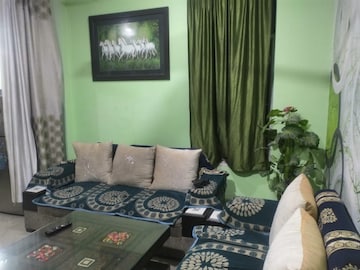 Living Room in 2 BHK Builder Floor at Gaur City 7th Avenue, Sector 4 Greater Noida – for Sale