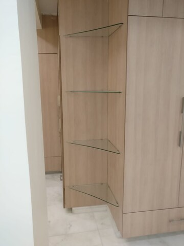 Furnished Amenities in 3 BHK Builder Floor at Sector 16c Greater Noida – for Sale