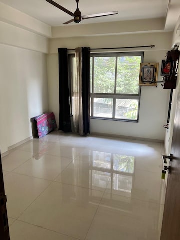Room in 2 BHK Apartment at Adani The Views, Ghatkopar East – for Sale