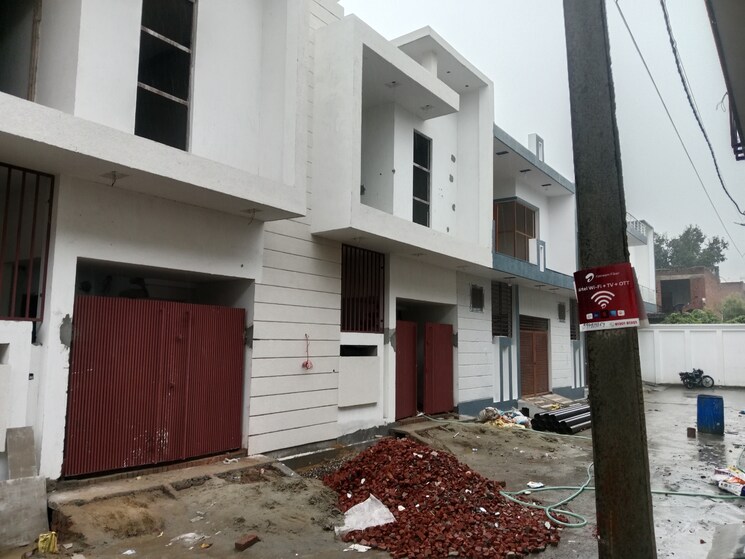 Exterior View, yashoda kunj 3 Bedroom 114 Sq.Yd. Independent House In Yashoda Kunj  Meerut 8006046