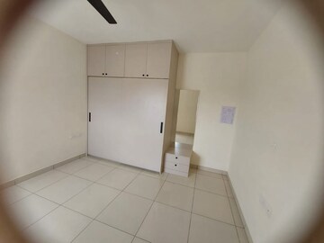 Bathroom in 3 BHK Apartment at Prestige Jindal City, Bagalakunte – for Rent