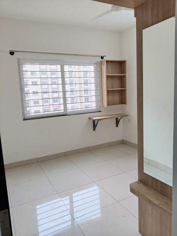 Room in 2 BHK Apartment at Provident Park Square, Kanakapura Road – for Rent