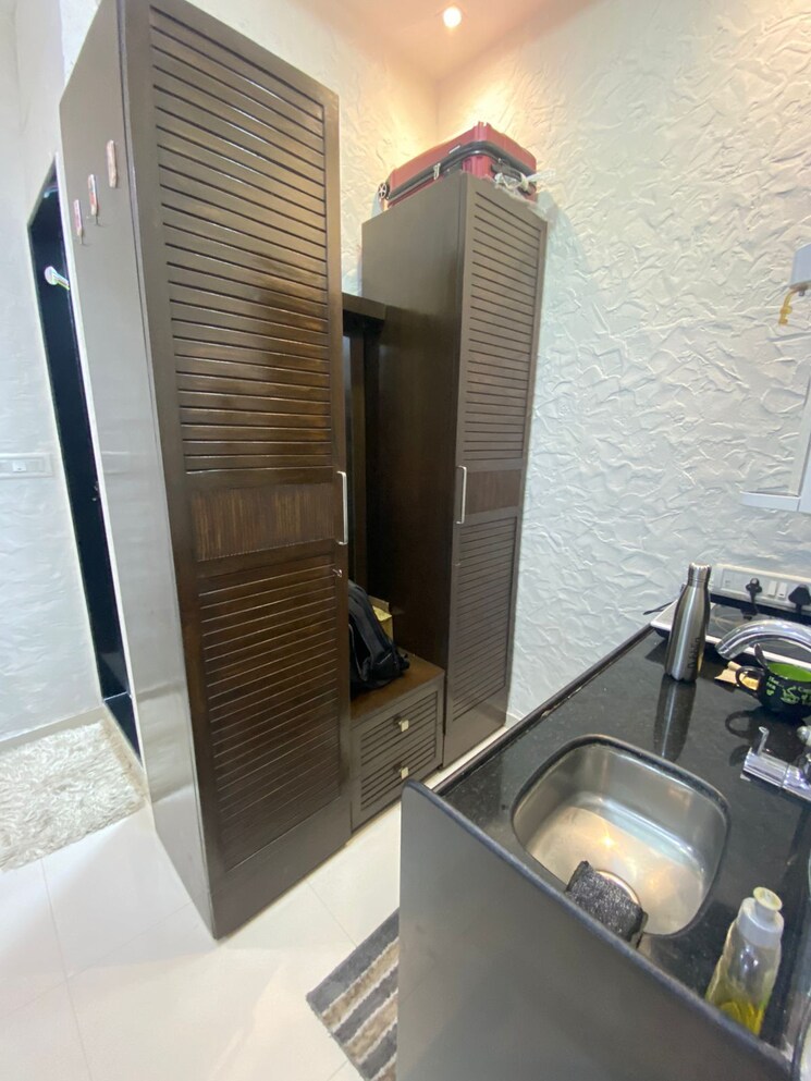 Bathroom, sagar-hig-chs 1 Bedroom 300 Sq.Ft. Apartment In Mahim Mumbai 8006171