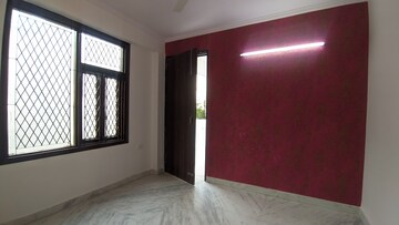 Room in 3 BHK Builder Floor at Freedom Fighters Enclave – for Rent