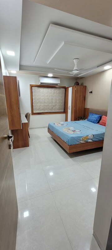 Bedroom in 4 BHK Villa at Science City – for Sale