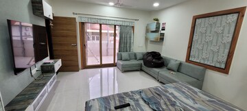 Master Bedroom in 4 BHK Villa at Science City – for Sale