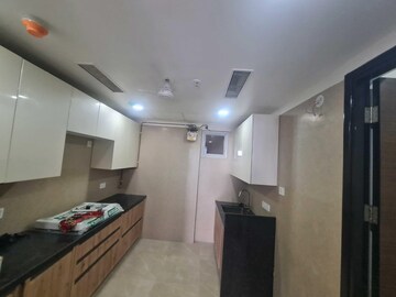 4 BHK Apartment For Rent in Kohinoor Square Altissimo, Dadar West