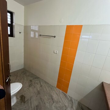 Bathroom in 2 BHK Builder Floor at Ardee City, Indira Colony 2 – for Rent