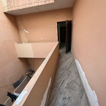  2 BHK Builder Floor at Ardee City, Indira Colony 2 – for Rent