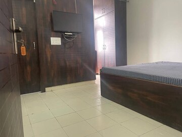 Bathroom in 1 BHK Builder Floor at Palam Vihar Residents Association, Palam Vihar – for Rent