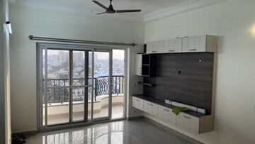 Room in 2 BHK Apartment at Hennur – for Sale