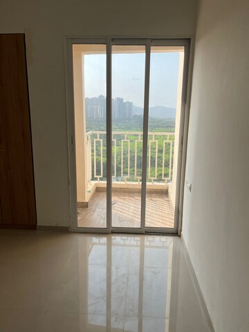 1 BHK Apartment For Rent in Lodha Crown Quality Homes, Majiwada