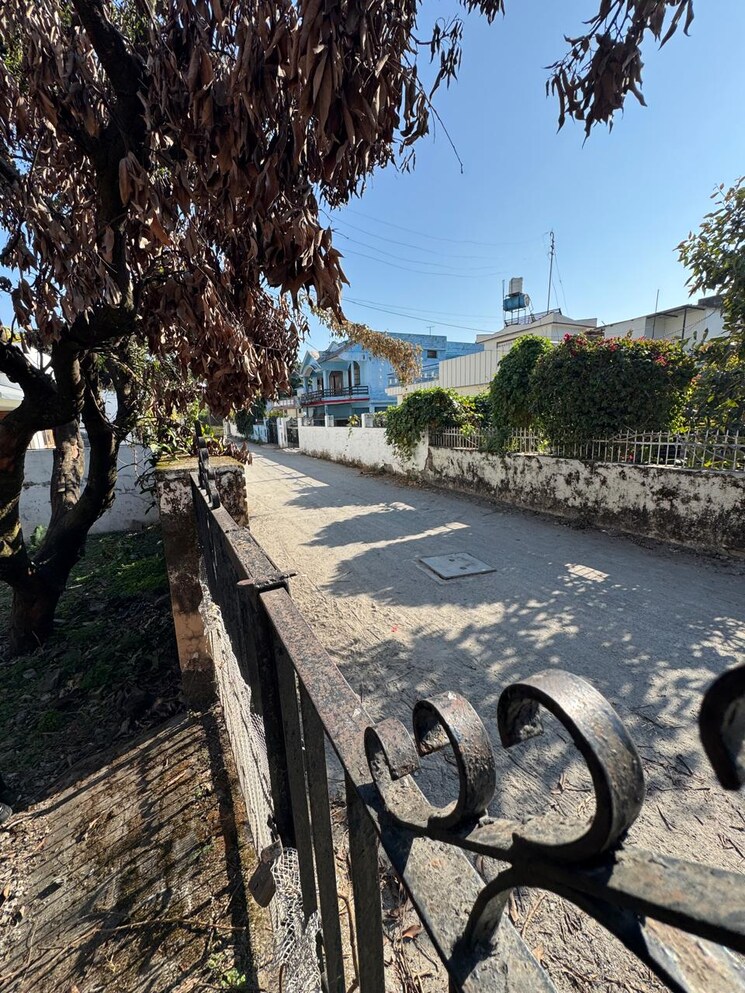 Exterior View, dalanwala  730 Sq.Yd. Plot In Dalanwala Dehradun 8006401