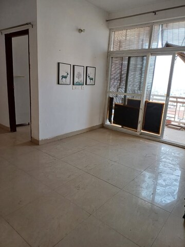 Room in 3 BHK Apartment at Sector 126 – for Sale