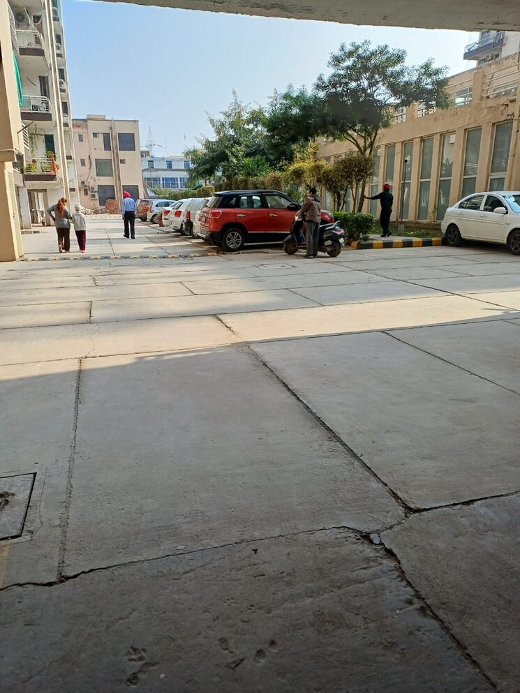 Balcony, sector 126 3 Bedroom 197 Sq.Yd. Apartment In Sector 126 Mohali 8006439