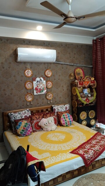 Furnished Amenities in 3 BHK Apartment at Jawahar Nagar CHS, Sector 12 – for Sale