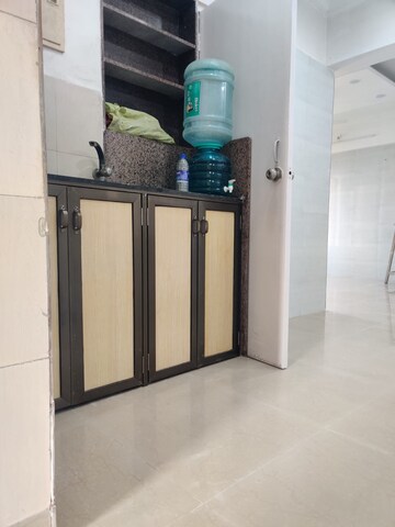 Room in 2 BHK Apartment at Mohid Heights, Andheri West – for Sale