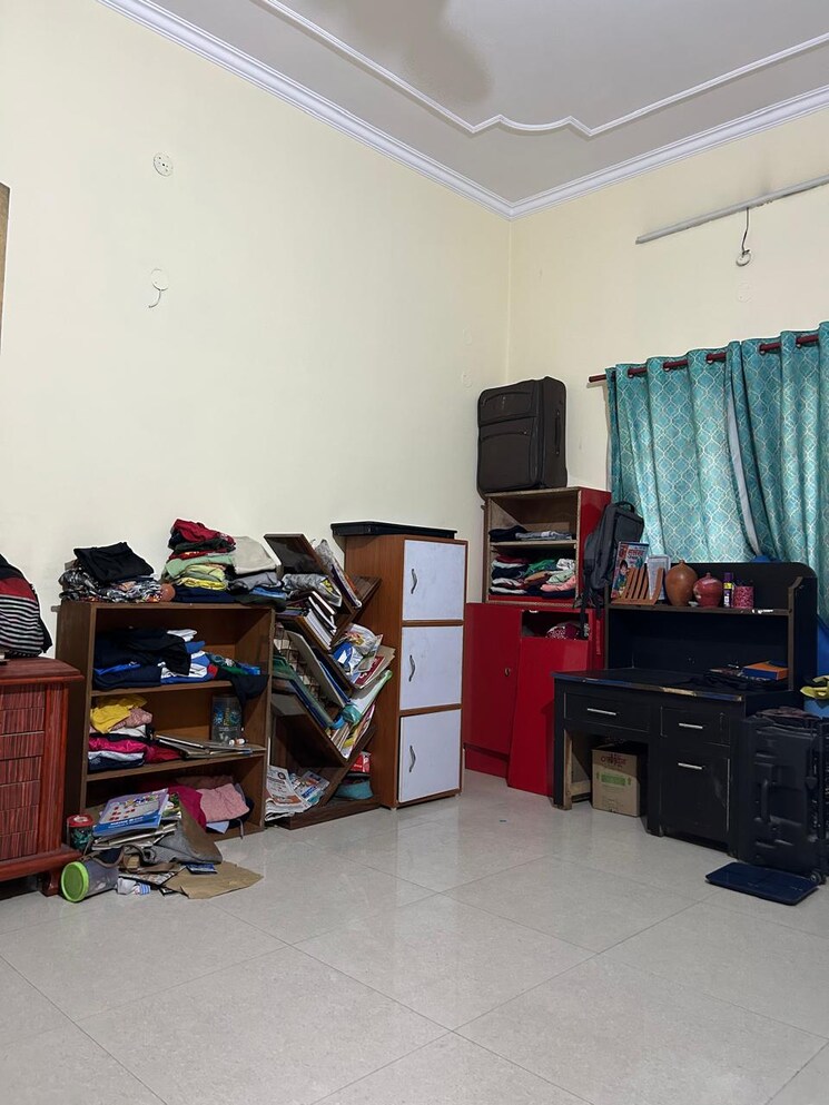 Master Bedroom, gomti nagar 5 Bedroom 2000 Sq.Ft. Independent House In Gomti Nagar Lucknow 8006565