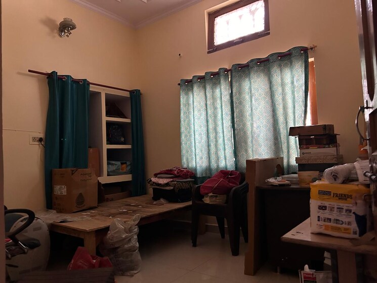 Living Room, gomti nagar 5 Bedroom 2000 Sq.Ft. Independent House In Gomti Nagar Lucknow 8006565