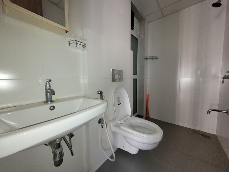 Bathroom, raunak-delight 1 Bedroom 660 Sq.Ft. Apartment In Owale Thane 8006568