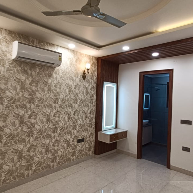 Master Bedroom, puri-aman-vilas 4 Bedroom 300 Sq.Yd. Builder Floor In Sector 89 Faridabad 8006598