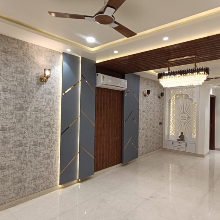 Room, puri-aman-vilas 4 Bedroom 300 Sq.Yd. Builder Floor In Sector 89 Faridabad 8006598