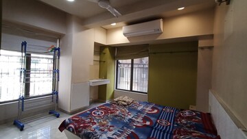 Bedroom in 3 BHK Apartment at Worli – for Rent