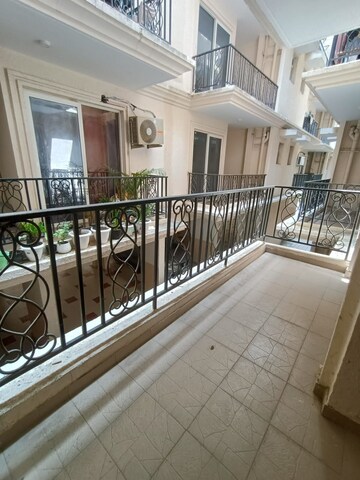 Balcony in 2.5 BHK Builder Floor at Signature Global Park, Sohna Sector 36 – for Rent