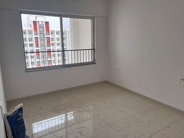 Room in 3 BHK Apartment at Godrej Elements, Hinjewadi – for Rent