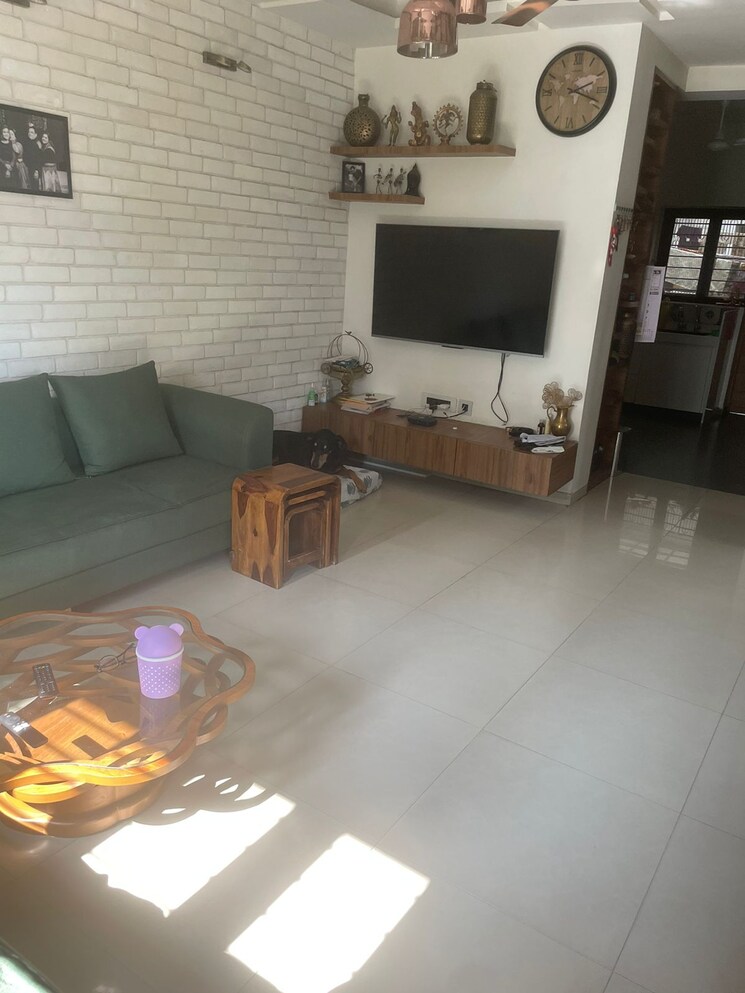 Master Bedroom, science city 4 Bedroom 240 Sq.Yd. Villa In Science City Ahmedabad 8006858