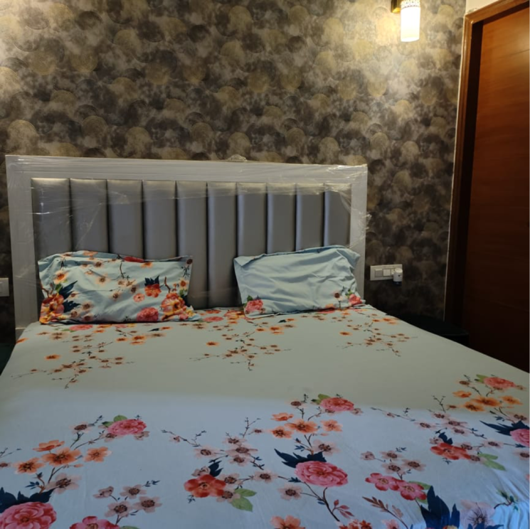 Bedroom, peer mucchalla 3 Bedroom 1310 Sq.Ft. Apartment In Peer Mucchalla Zirakpur 8006813