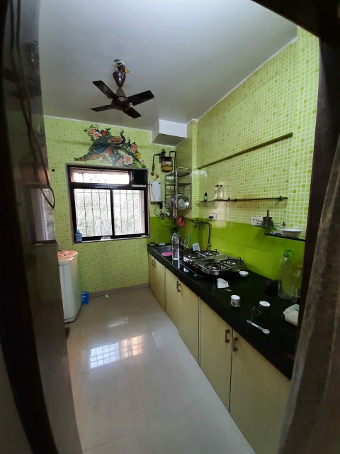 1 BHK 555 Sq.Ft. Apartment in Suncity Complex