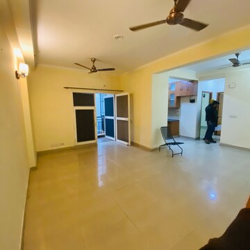 3.5 BHK Apartment For Rent in Aims Golf City, Noida Central