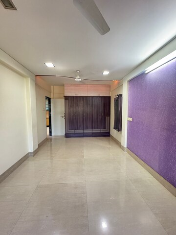 Room in 2 BHK Apartment at Diamond Garden, Chembur – for Rent