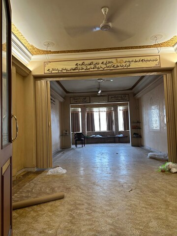 4 BHK Apartment For Sale in Churchgate