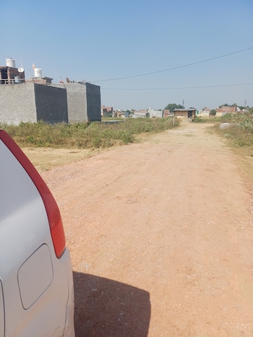 Plot For Resale in Bhopani Village Faridabad  8007048