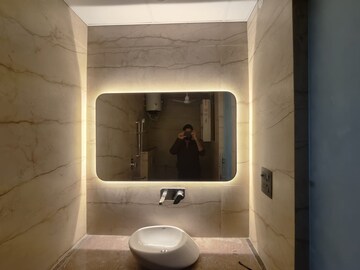 Bathroom in 4 BHK Builder Floor at Ansal Sushant Lok I, Sector 43 – for Rent