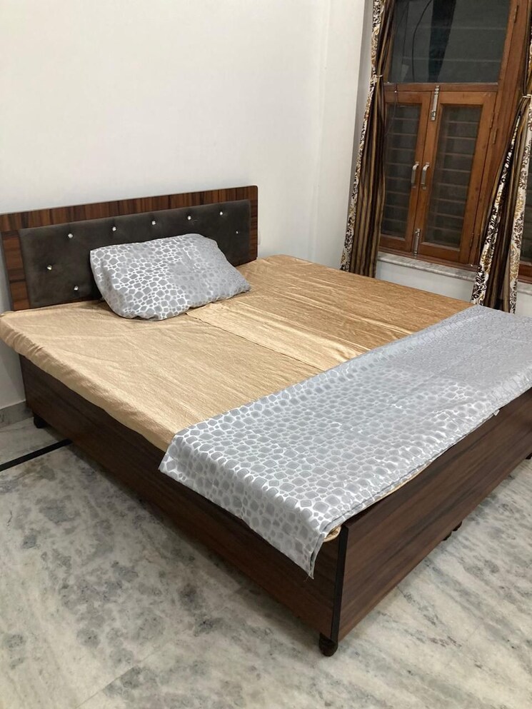 Bedroom, ansal-sushant-lok-i 4 Bedroom 498 Sq.Yd. Builder Floor In Sector 43 Gurgaon 8007065