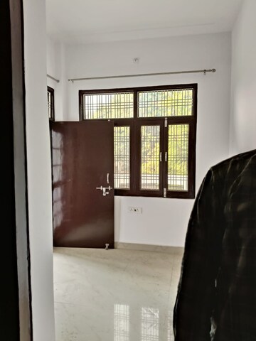 Bedroom in 2 BHK Independent House at Vikas Nagar – for Rent