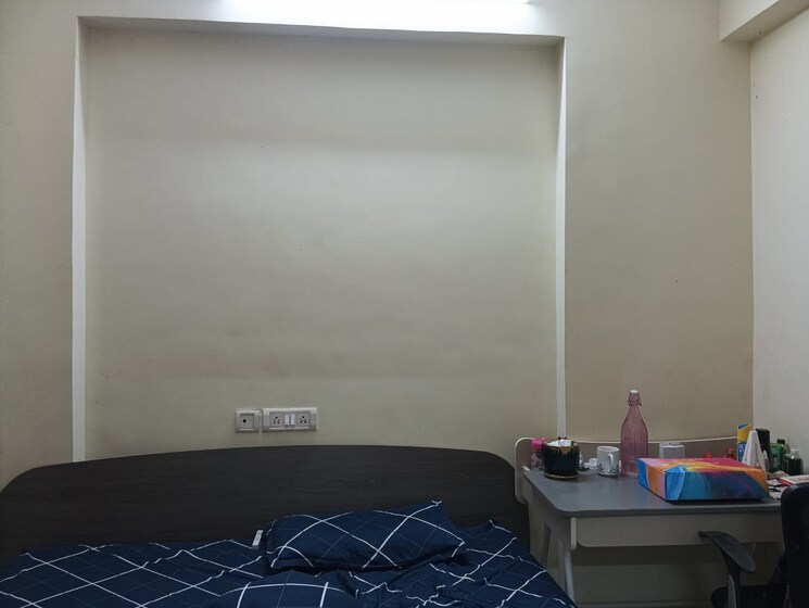 Master Bedroom, lodha-new-cuffe-parade 5 Bedroom 4000 Sq.Ft. Apartment In Wadala Mumbai 8007377