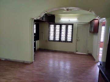 Room in 3 BHK Apartment at Pragathi Nagar – for Sale